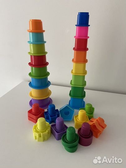 Развивающие игрушки пакетом