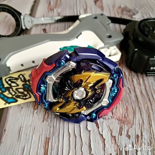 Beyblade волчок Бейблейд B-142