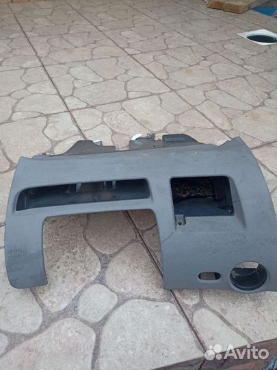 Фольксваген Пассат б5 накладка низа торпеды левая