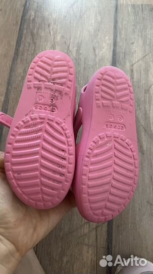 Сандалики crocs c10 на девочку