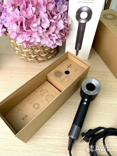 Фен Dyson Supersonic HD08