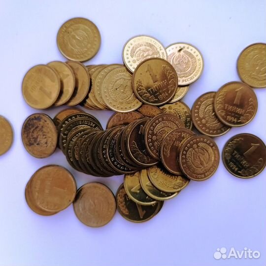 Узбекские монеты 1,3 и 5 тийин 1994г плюс банкноты