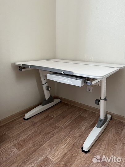 Растущая парта KID youth