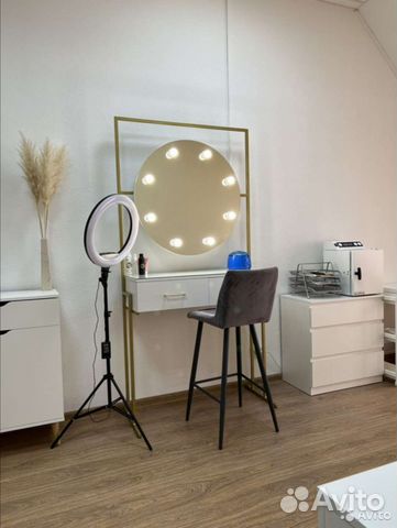 Аренда рабочего места бровиста/визажиста