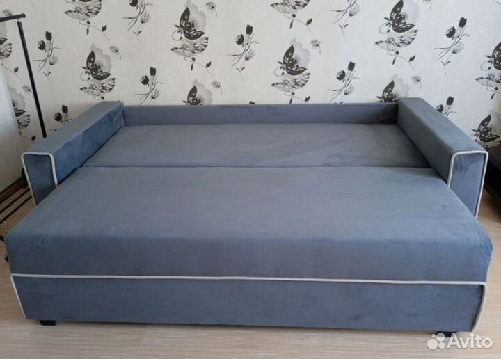 Диван в стиле Лофт