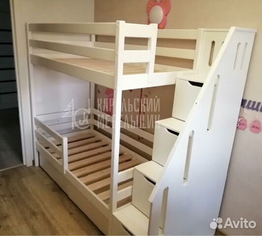 Кровать двухъярусная 