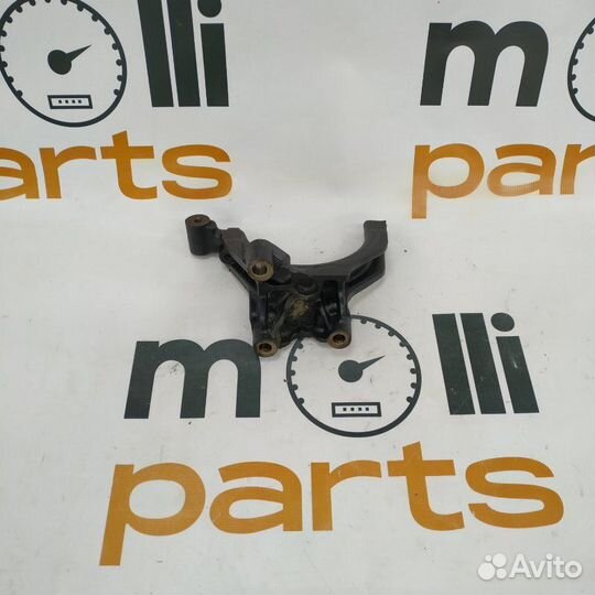 Кронштейн двигателя Volkswagen Tiguan 2 2019