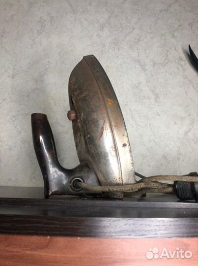 Утюг 1964 года