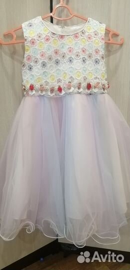 Платье праздничное