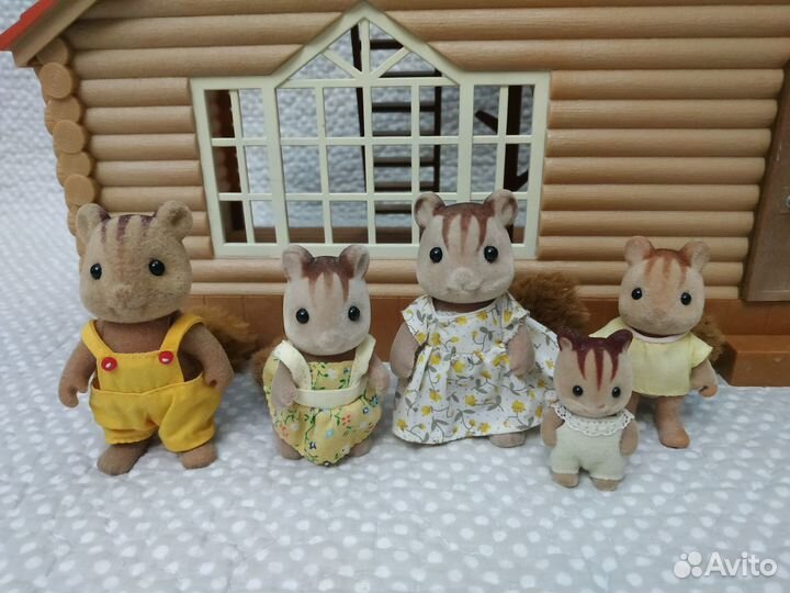 Sylvanian families дом коттедж с белочками