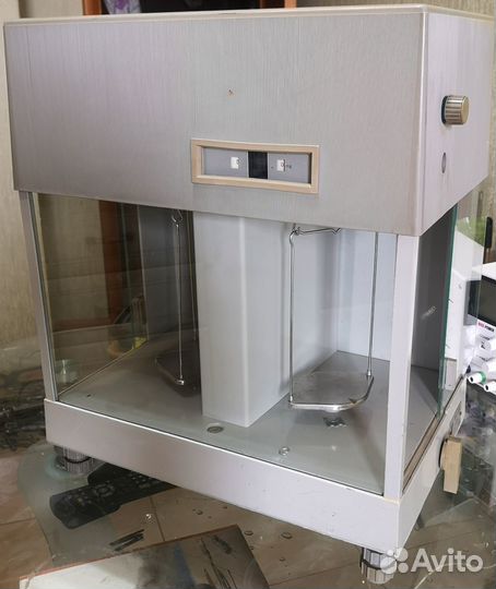 Весы аналитические влр-200 в хорошем состоянии