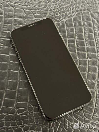 iPhone X, 256 ГБ