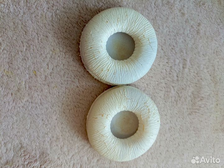 Беспроводные наушники jbl