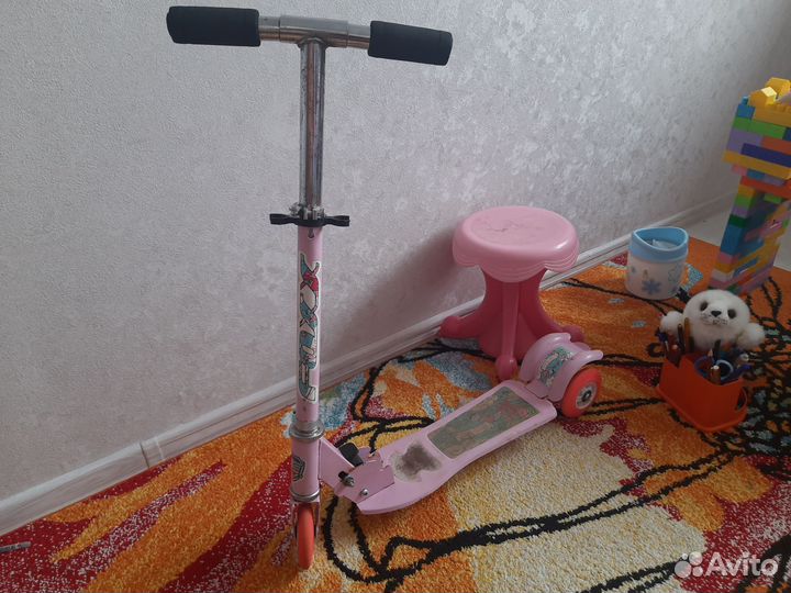 Трёх колёсный самокат