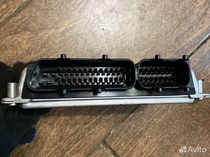 Блок управления двигателем Audi A6 C5 4d0907551af