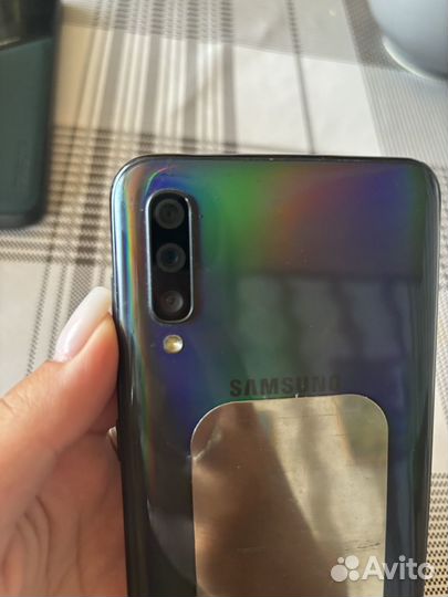 Samsung Galaxy A50, 6/128 ГБ