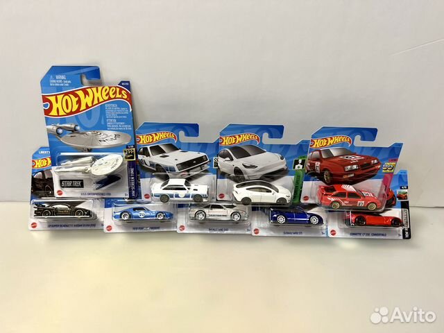 Hot wheels машинки