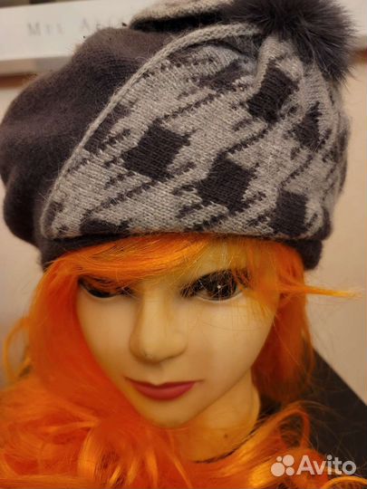 Шапка берет с теплым вязаным подкл