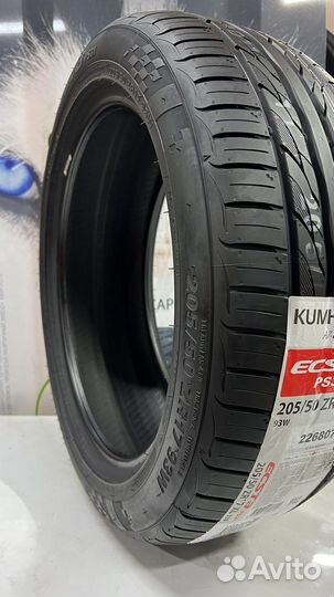 Kumho Ecsta PS31 205/50 R17 93W