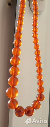 Янтарные бусы старинные