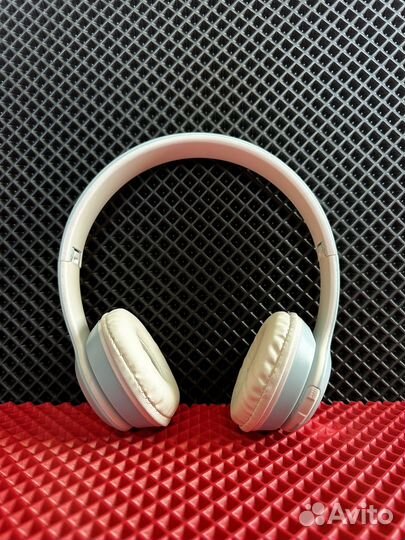 Беспроводные наушники