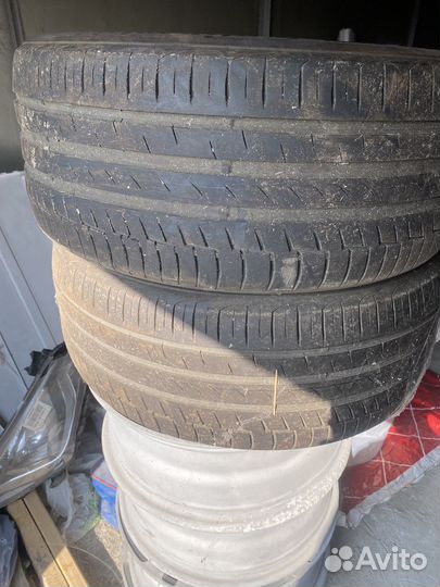 Continental AllSeasonContact 235/45 R17