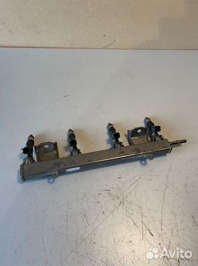 Топливная рампа Mazda 6 GH 2.0