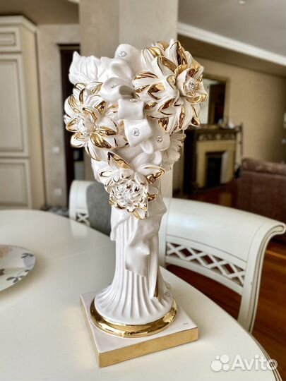 Ваза Ahura керамическая