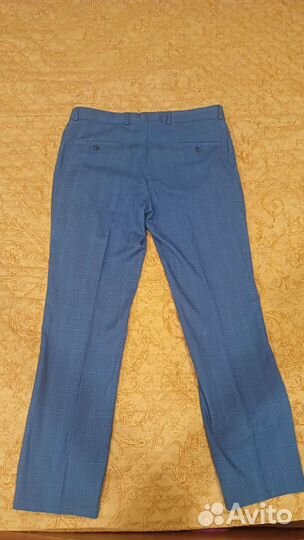 Костюм тройка