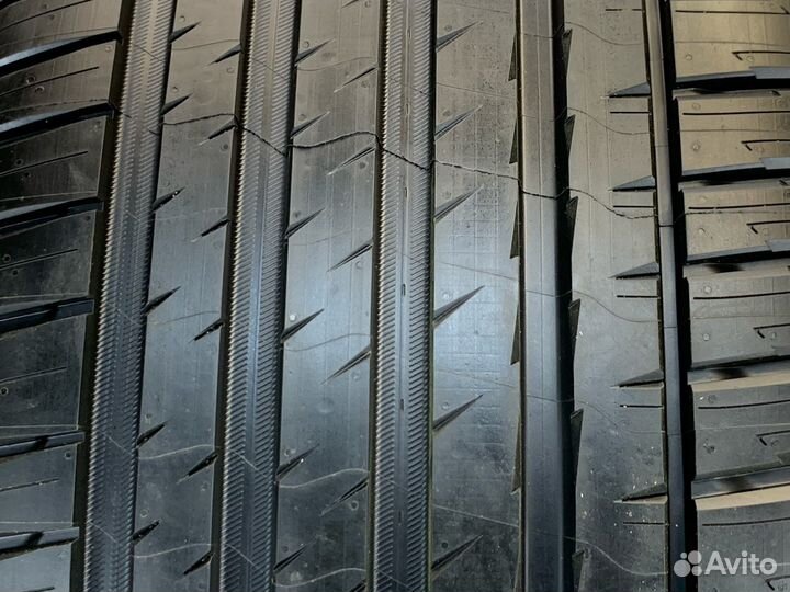 Michelin Pilot Sport PS4 SUV 295/40 R22 112Y