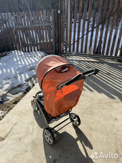 Отдам даром коляску