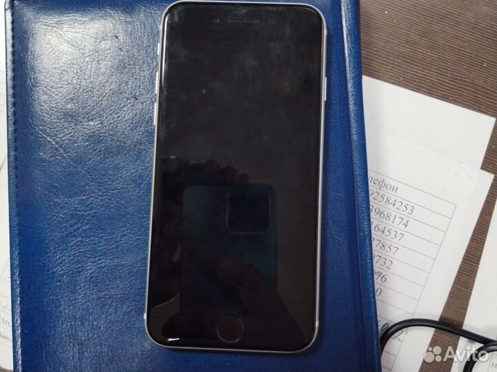 iPhone SE (2020), 256 ГБ