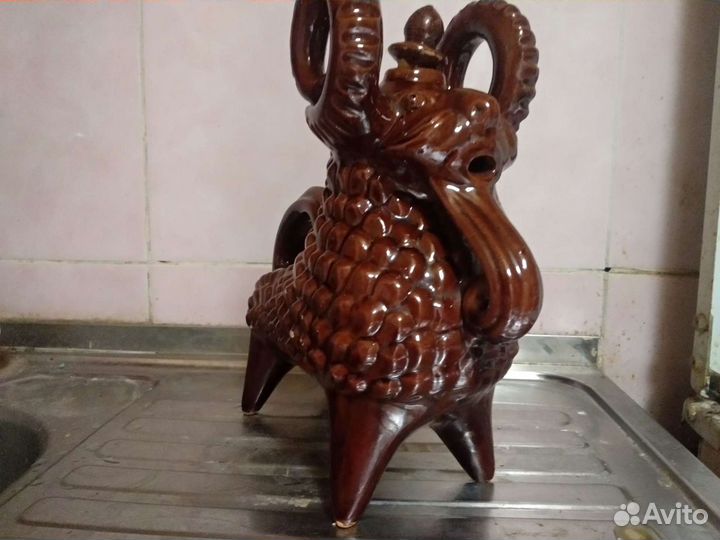 Графин в форме барана