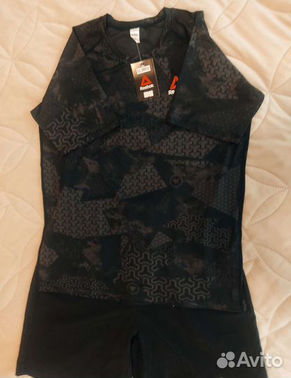 Комлекты спортивные XL новые