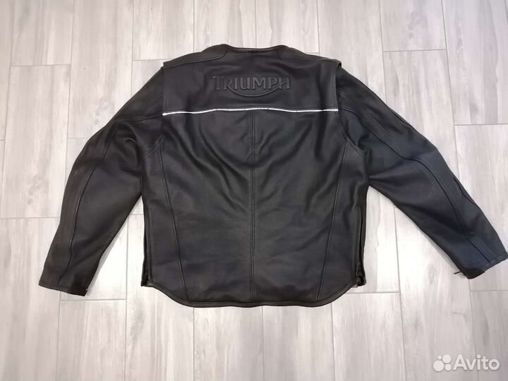 Мотокуртка кожаная Triumph мужская