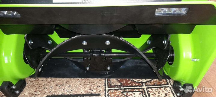 Снегоуборщик аккумуляторный Greenworks (+акб и зу)