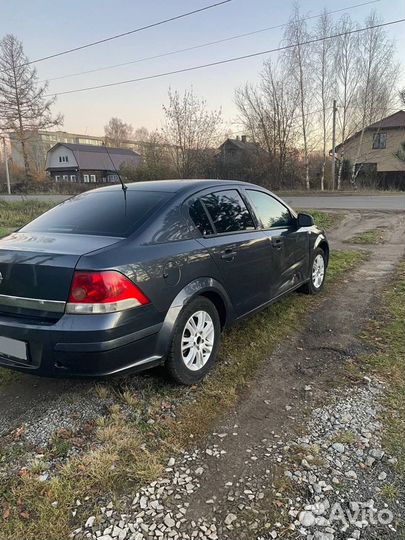 Opel Astra 1.6 МТ, 2011, 179 930 км