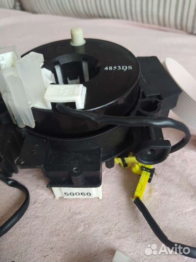 Продам подрулевой шлейф для Nissan Tiida