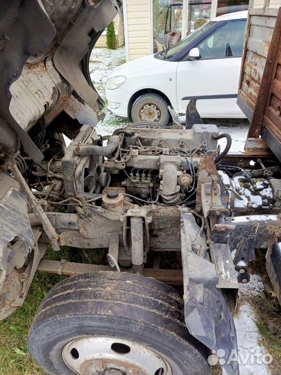 Двигатель Nissan fd42