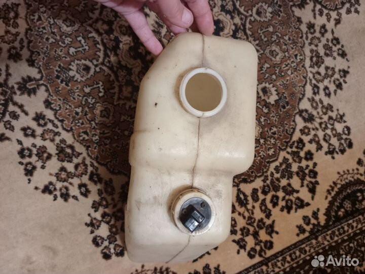 Бачок омывателя ваз 2115