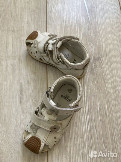 Босоножки для девочки