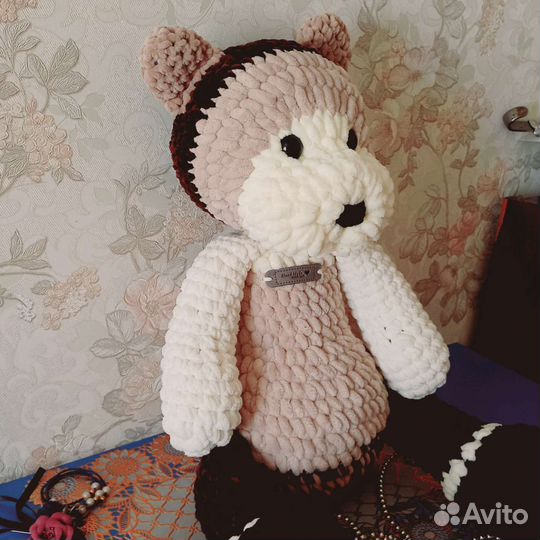 Мишка плюшевый