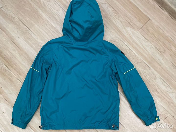 Ветровка р.110 -116 б/у