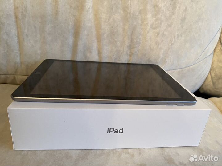 Apple iPad 6 128gb Wi-Fi space grey