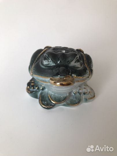 Денежная жаба (фарфор)