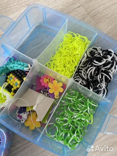 Резинки для плетения, станки, бусины, органайзеры