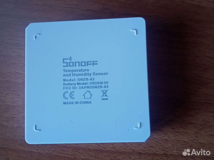 Zigbee датчик температуры и влажности умного дома