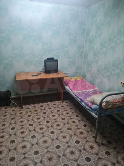 Дом 200 м² на участке 1 сот.