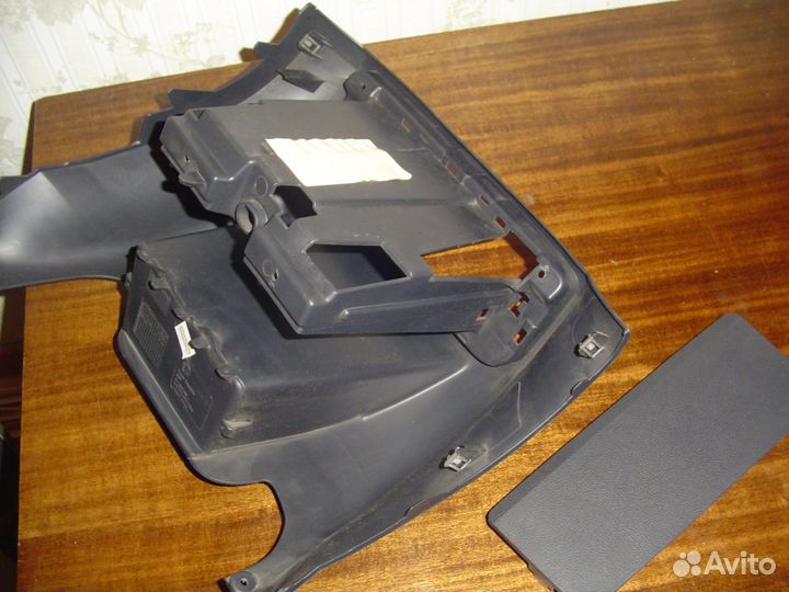 Панель под магнитолу на Шкода Фабия