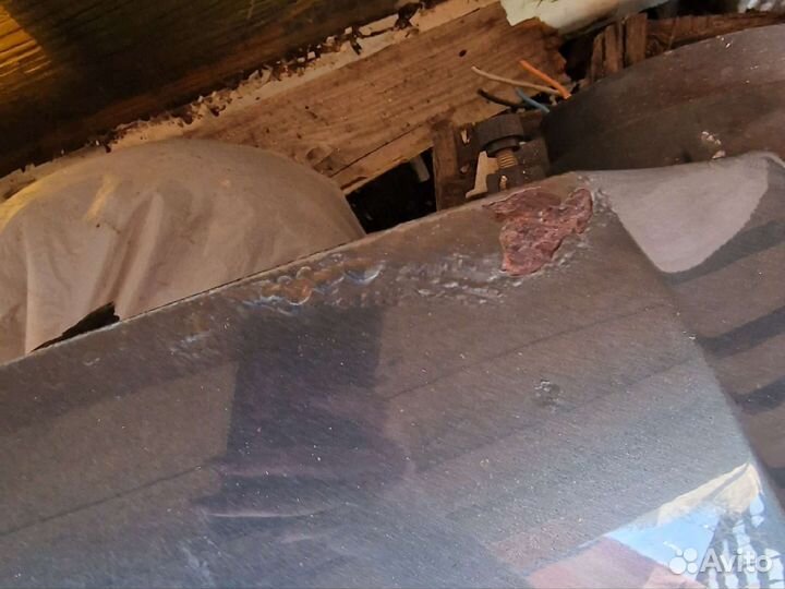 Капот на chevrolet niva